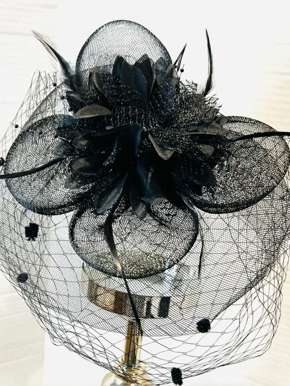 Black Feathered Veiled Fascinator Hat - Tea Parties, Kentucky Derby, Weddings
